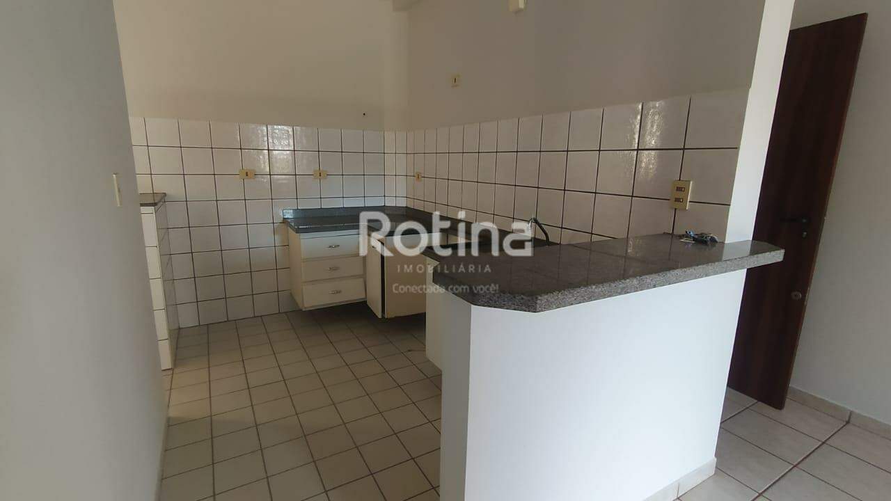 Apartamento para alugar, 1 quarto em Uberlândia no bairro Morada da Colina no valor de R$ 900,00 - Rotina Imobiliária: 