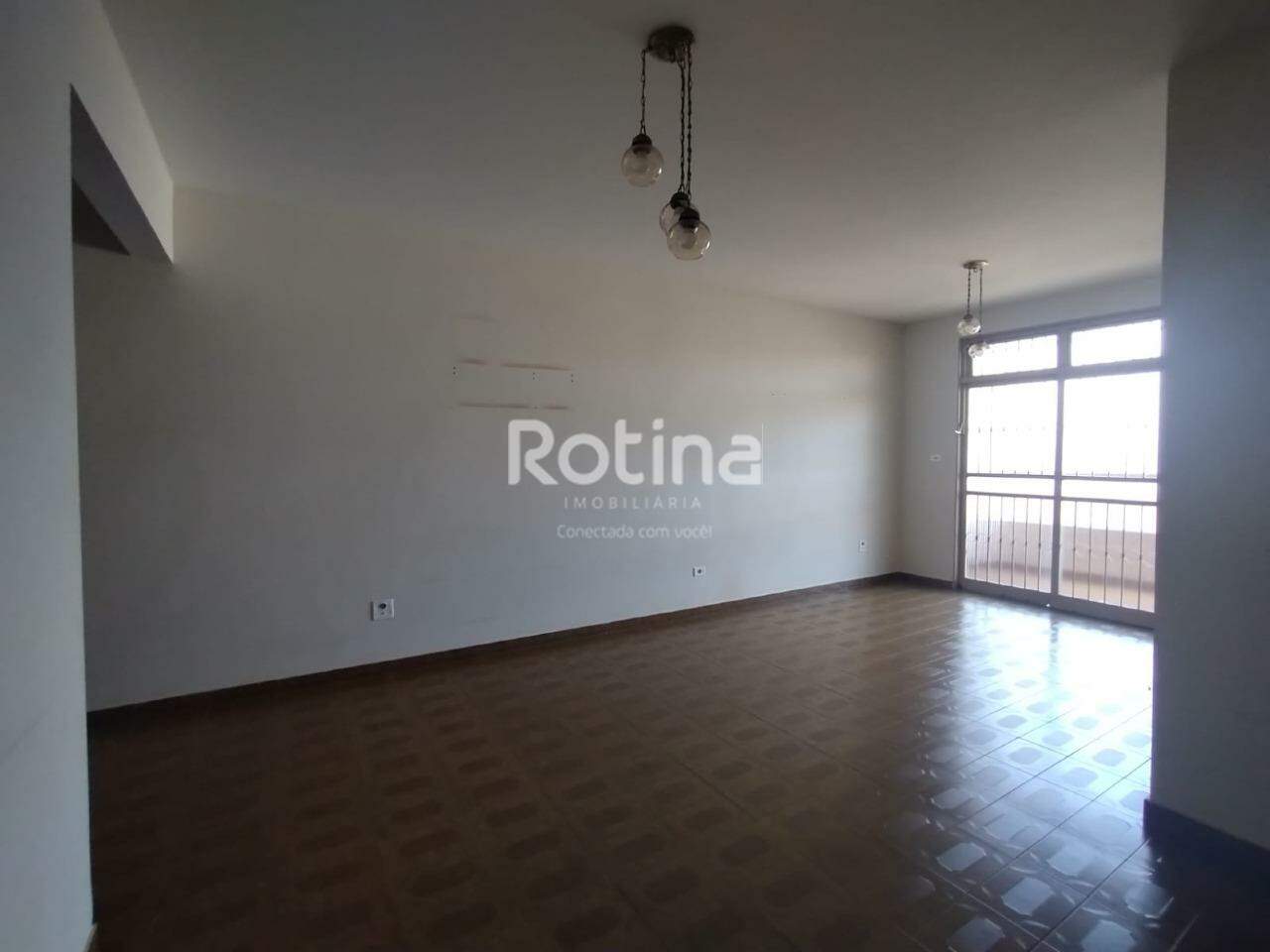 Apartamento para alugar, 3 quartos em Uberlândia no bairro Nossa Senhora Aparecida no valor de R$ 2.000,00 - Rotina Imobiliária: 