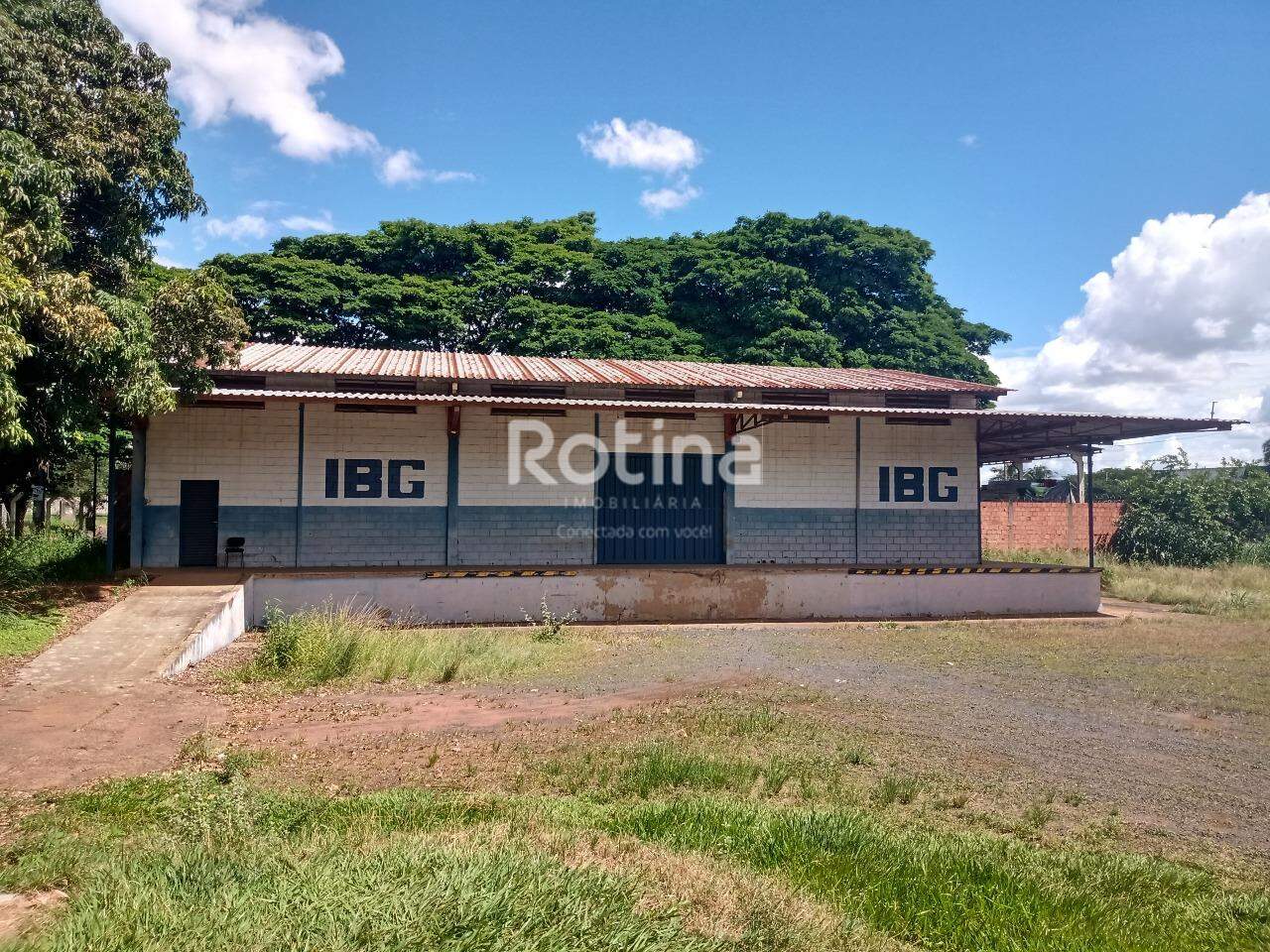 Galpão para alugar, em Uberlândia no bairro Distrito Industrial no valor de R$ 11.000,00 - Rotina Imobiliária: 