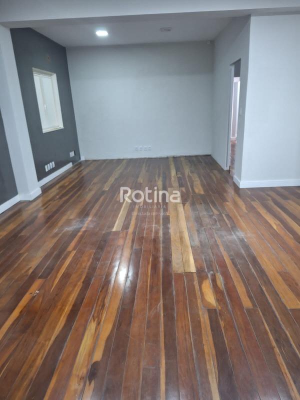 Casa para alugar, 2 quartos em Uberlândia no bairro General Osório no valor de R$ 8.000,00 - Rotina Imobiliária: 