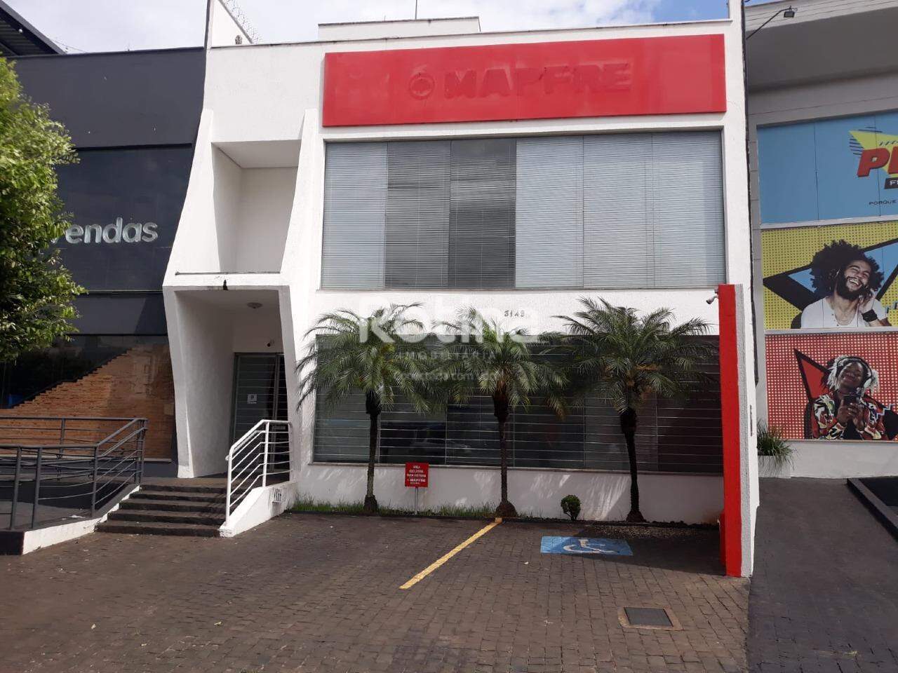 Loja para alugar, em Uberlândia no bairro Lídice no valor de R$ 23.000,00 - Rotina Imobiliária: 