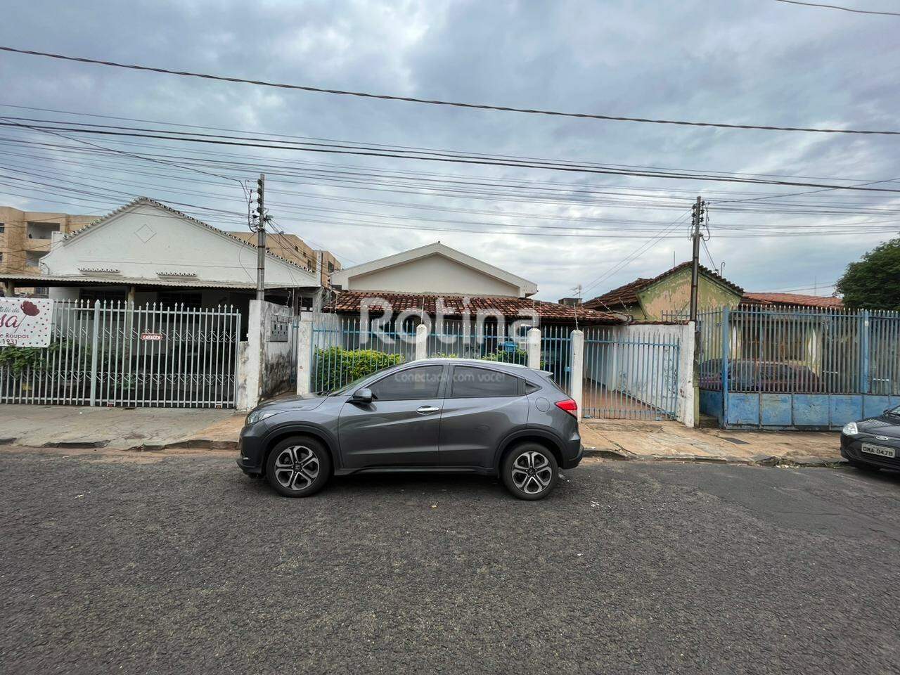 Casa para alugar, 2 quartos em Uberlândia no bairro Nossa Senhora Aparecida no valor de R$ 950,00 - Rotina Imobiliária: 