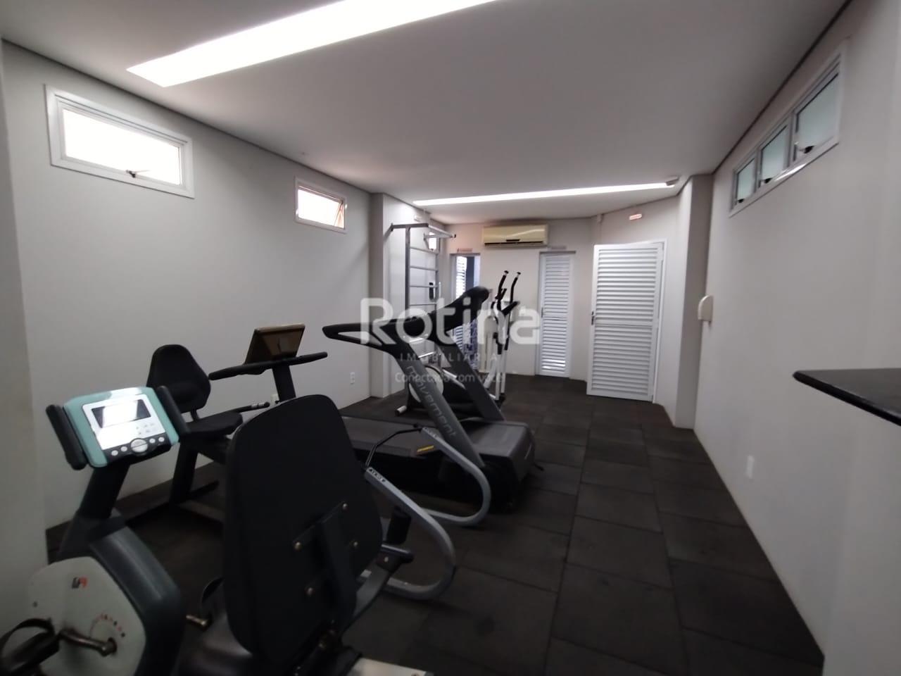 Apartamento para alugar, 3 quartos em Uberlândia no bairro Nossa Senhora Aparecida no valor de R$ 3.300,00 - Rotina Imobiliária: 