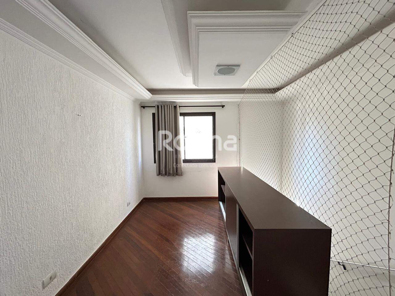 Casa para alugar, 4 quartos em Uberlândia no bairro Nossa Senhora Aparecida no valor de R$ 6.000,00 - Rotina Imobiliária: 