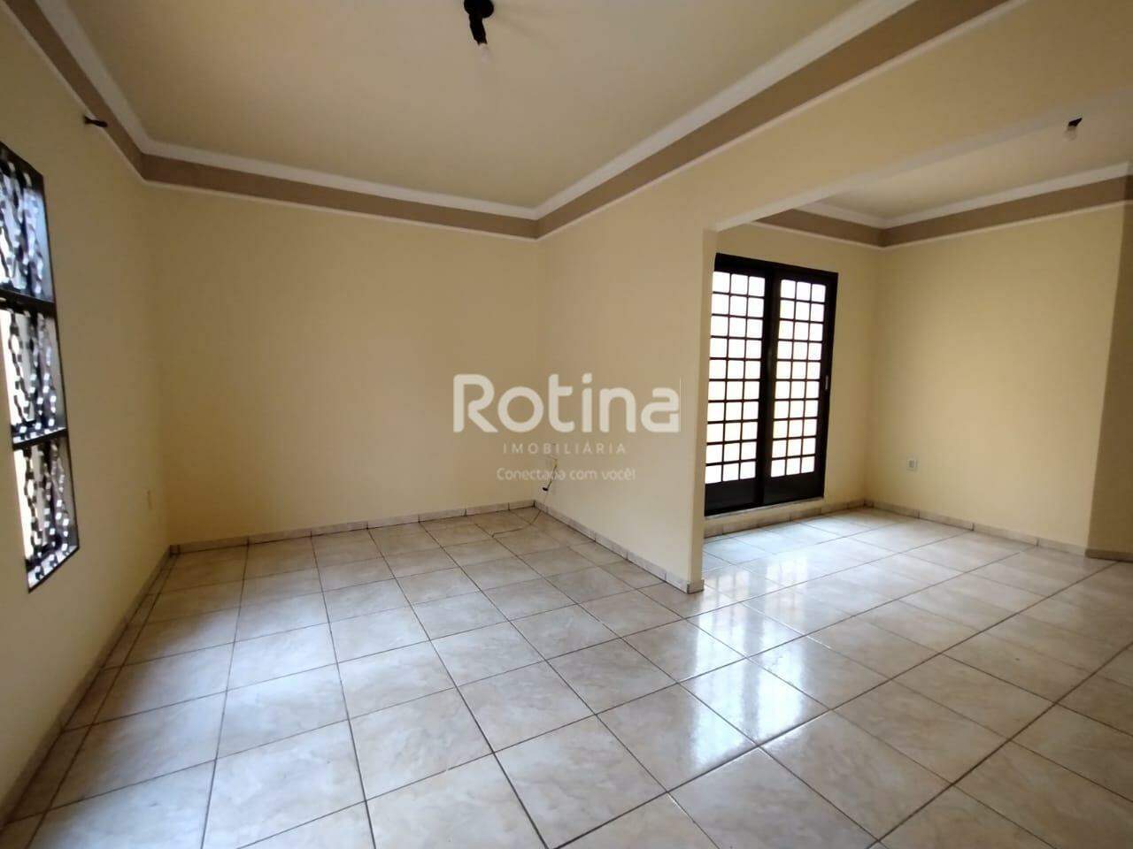 Casa para alugar, 2 quartos em Uberlândia no bairro Jardim Patrícia no valor de R$ 2.400,00 - Rotina Imobiliária: 