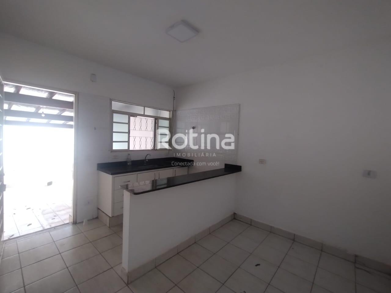 Casa para alugar, 2 quartos em Uberlândia no bairro Morada da Colina no valor de R$ 1.700,00 - Rotina Imobiliária: 