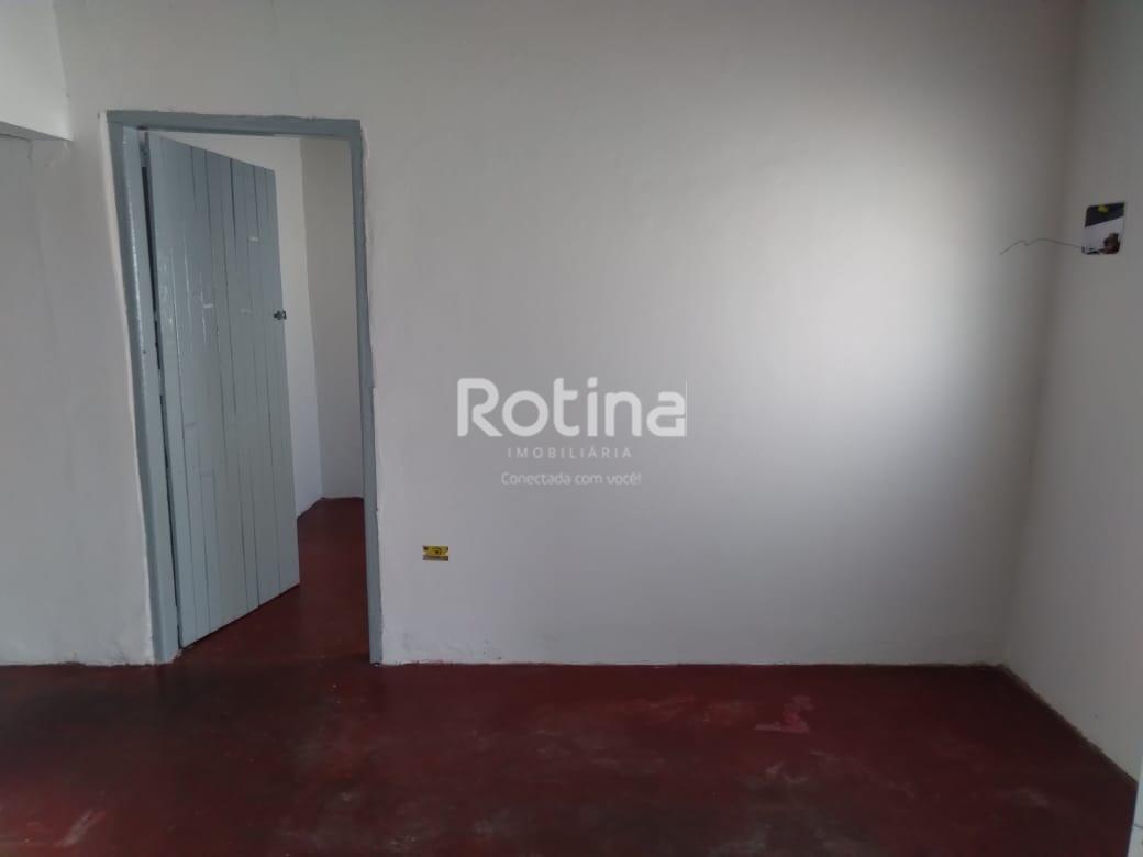 Casa para alugar, 2 quartos em Uberlândia no bairro Marta Helena no valor de R$ 1.200,00 - Rotina Imobiliária: 