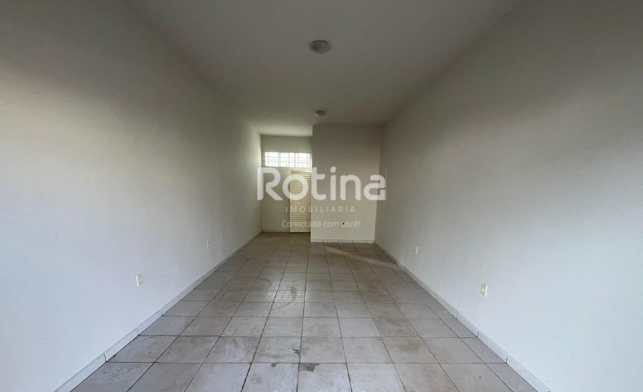 Loja para alugar, em Uberlândia no bairro Parque Guarani no valor de R$ 850,00 - Rotina Imobiliária: 