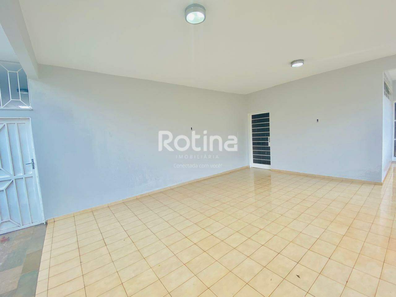 Casa para alugar, 4 quartos em Uberlândia no bairro Tabajaras no valor de R$ 4.800,00 - Rotina Imobiliária: 