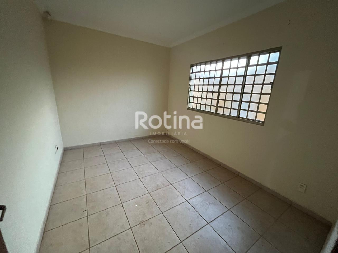 Casa para alugar, 3 quartos em Uberlândia no bairro Santa Mônica no valor de R$ 3.800,00 - Rotina Imobiliária: 