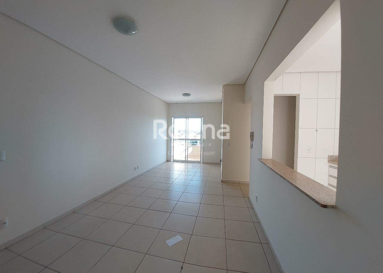 Apartamento para alugar, 3 quartos em Uberlândia no bairro Saraiva no valor de R$ 2.300,00 - Rotina Imobiliária: 