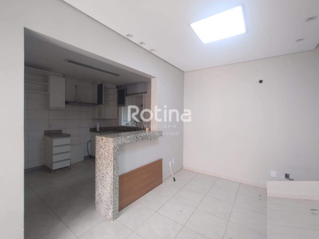 Casa para alugar, 2 quartos em Uberlândia no bairro Saraiva no valor de R$ 2.400,00 - Rotina Imobiliária: 