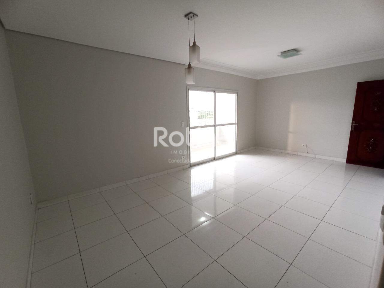 Apartamento para alugar, 3 quartos em Uberlândia no bairro Martins no valor de R$ 2.000,00 - Rotina Imobiliária: 