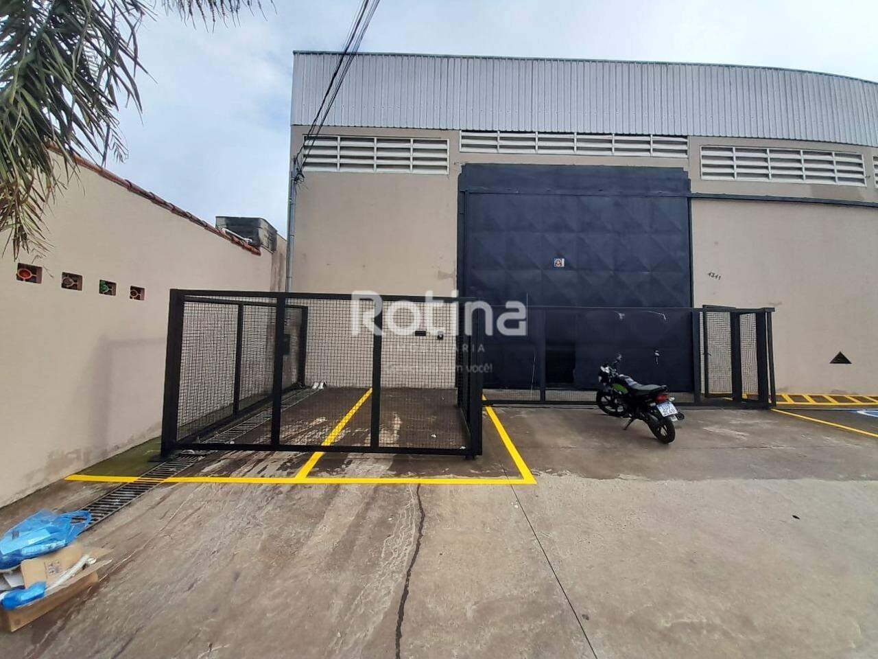 Galpão para alugar, em Uberlândia no bairro Custódio Pereira no valor de R$ 12.000,00 - Rotina Imobiliária: 
