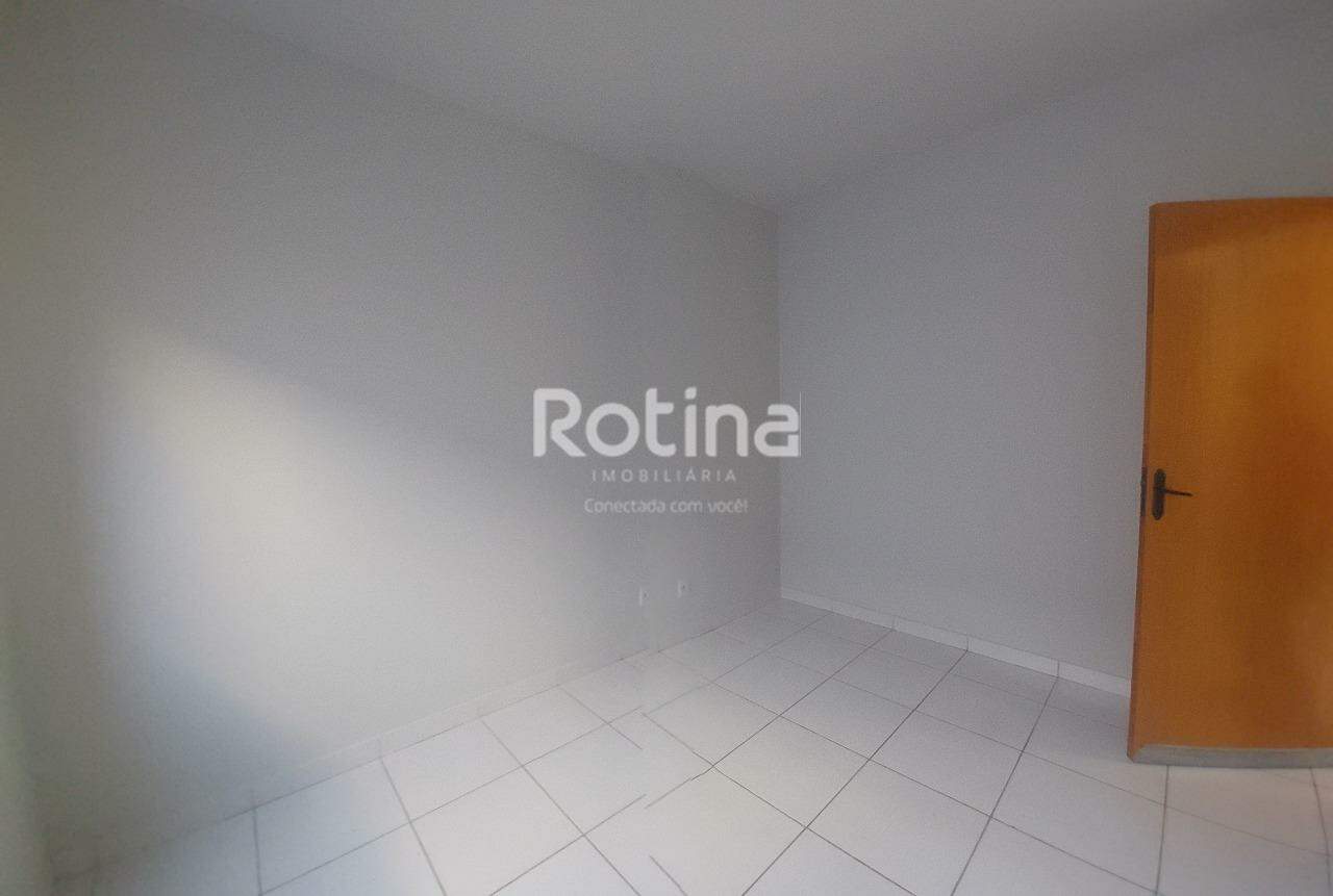 Casa para alugar, 2 quartos em Uberlândia no bairro Planalto no valor de R$ 1.800,00 - Rotina Imobiliária: 