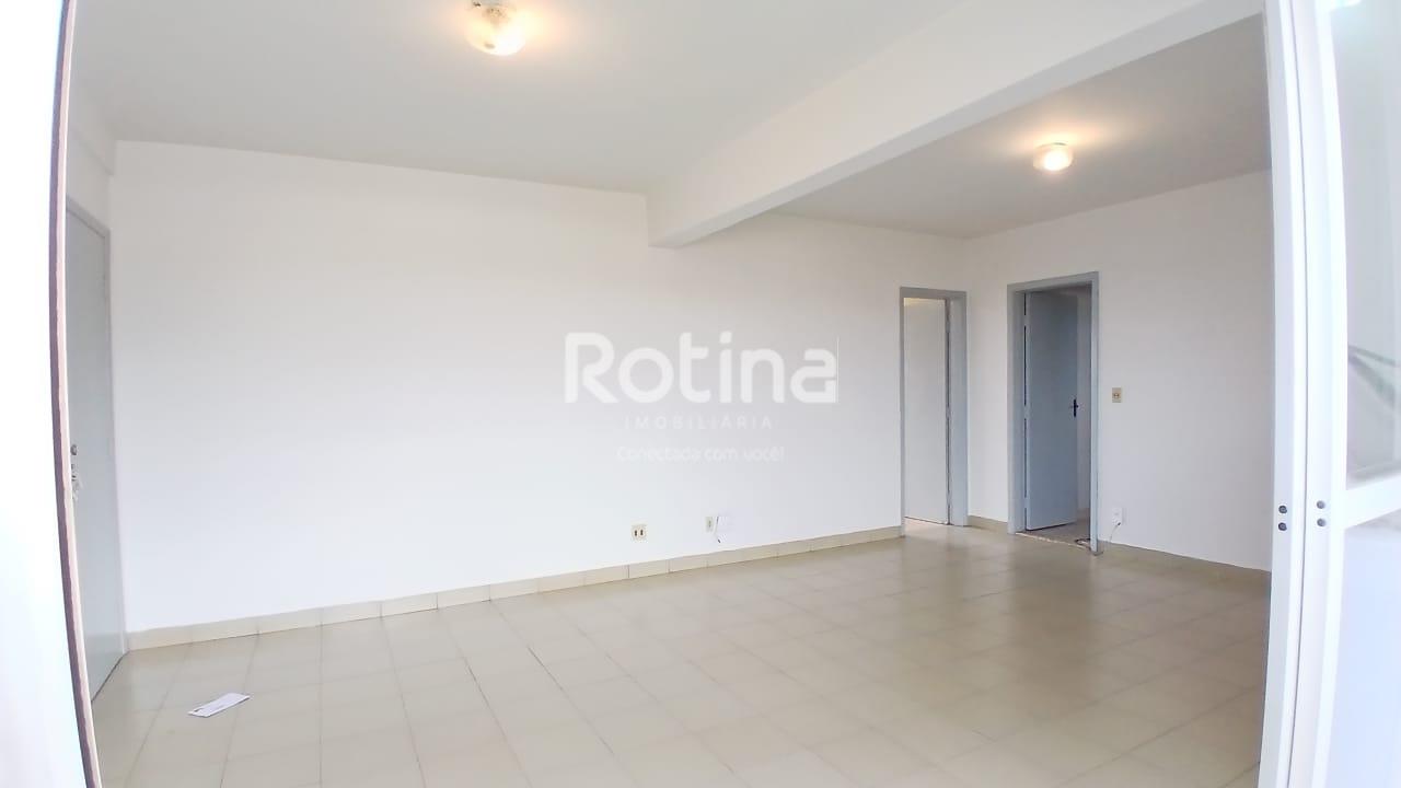 Apartamento para alugar, 3 quartos em Uberlândia no bairro Brasil no valor de R$ 1.800,00 - Rotina Imobiliária: 