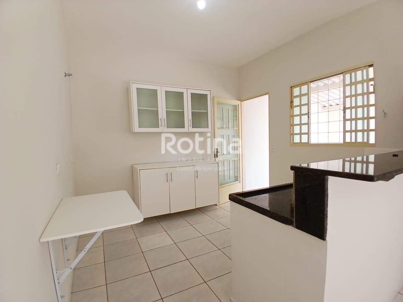 Casa para alugar, 2 quartos em Uberlândia no bairro Presidente Roosevelt no valor de R$ 1.950,00 - Rotina Imobiliária: 