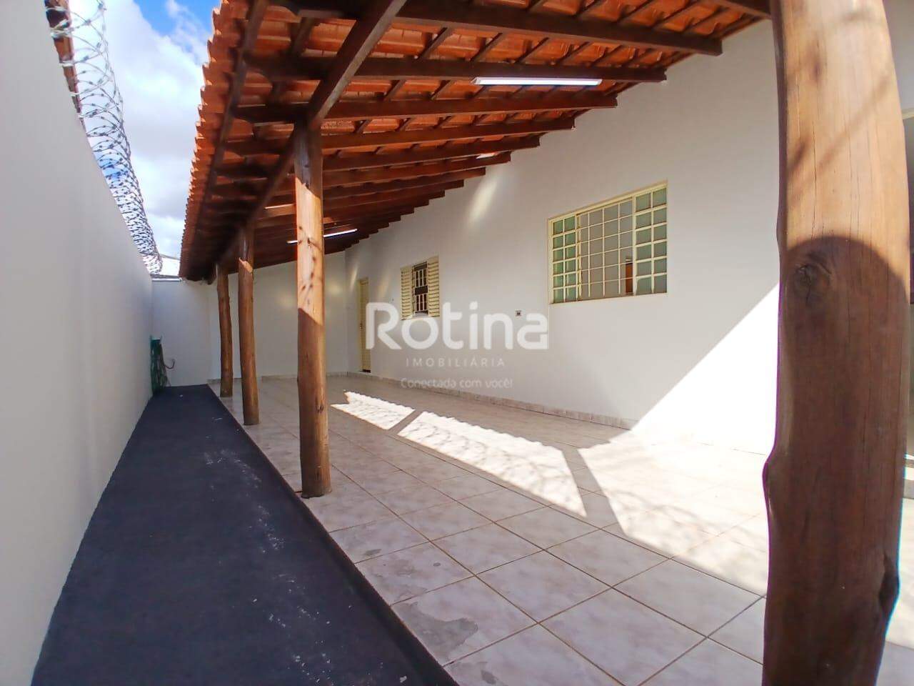 Casa para alugar, 2 quartos em Uberlândia no bairro Presidente Roosevelt no valor de R$ 1.950,00 - Rotina Imobiliária: 