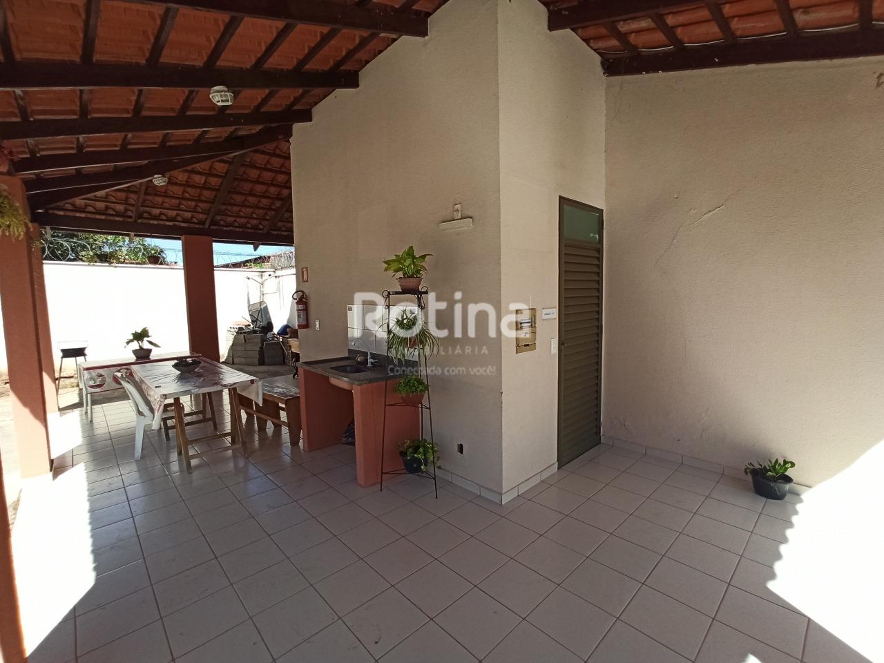 Apartamento para alugar, 2 quartos em Uberlândia no bairro Chacaras Tubalina e Quartel no valor de R$ 1.220,00 - Rotina Imobiliária: 