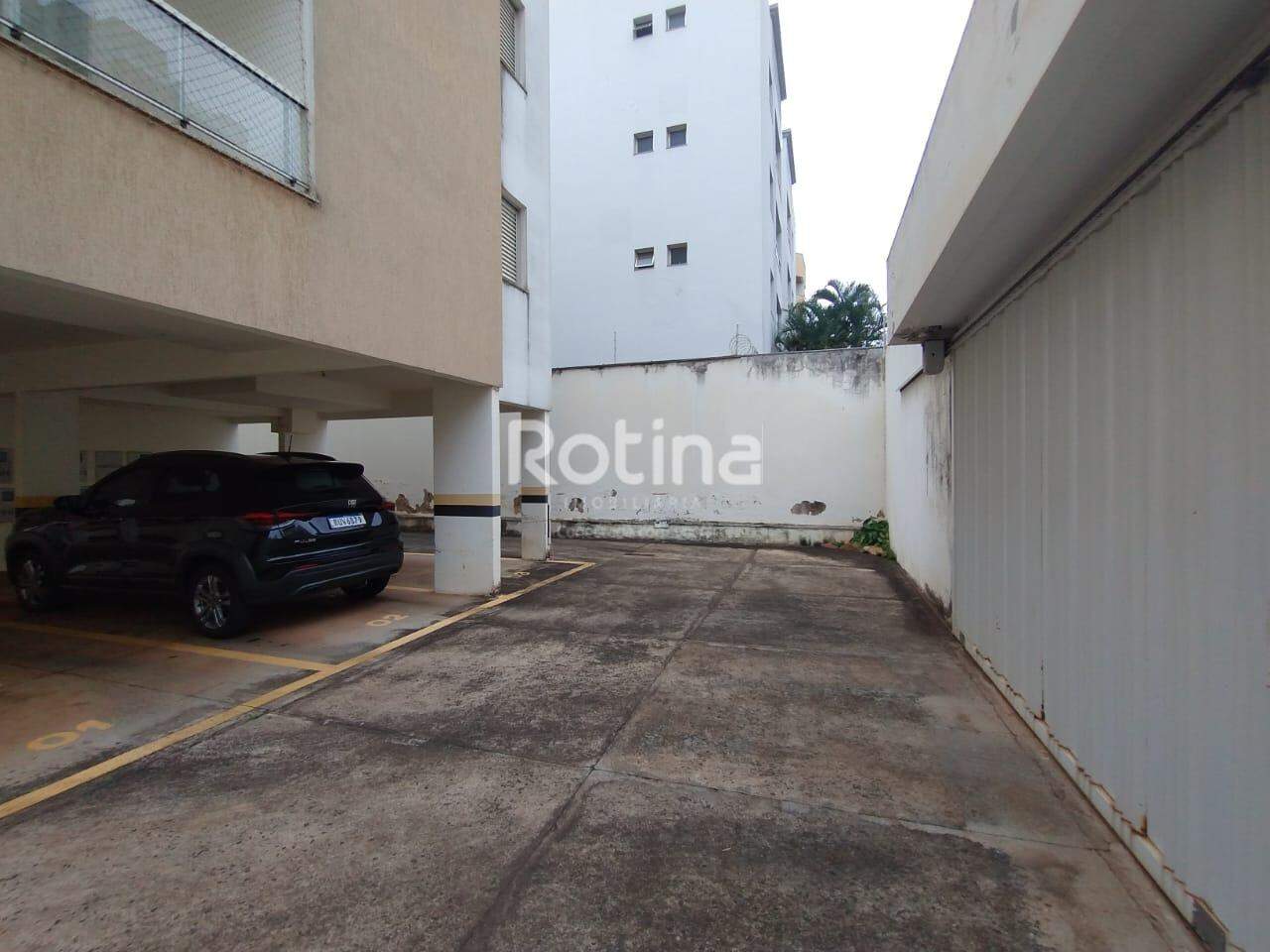 Apartamento para alugar, 1 quarto em Uberlândia no bairro Copacabana no valor de R$ 1.200,00 - Rotina Imobiliária: 