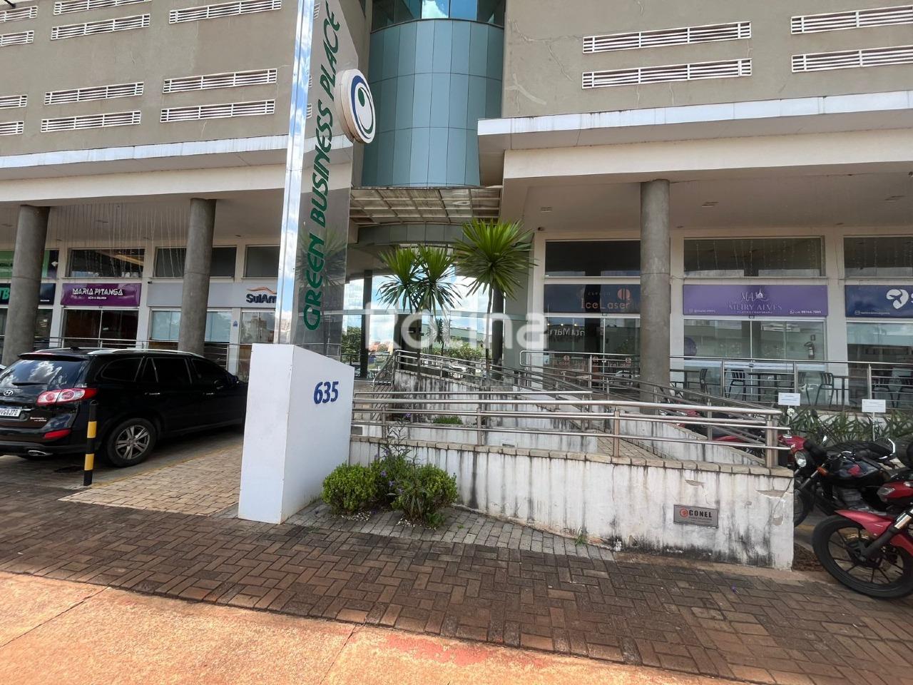 Sala para alugar, em Uberlândia no bairro Maracanã no valor de R$ 3.000,00 - Rotina Imobiliária: 