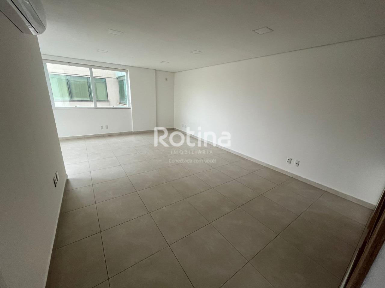 Sala para alugar, em Uberlândia no bairro Tabajaras no valor de R$ 3.200,00 - Rotina Imobiliária: 