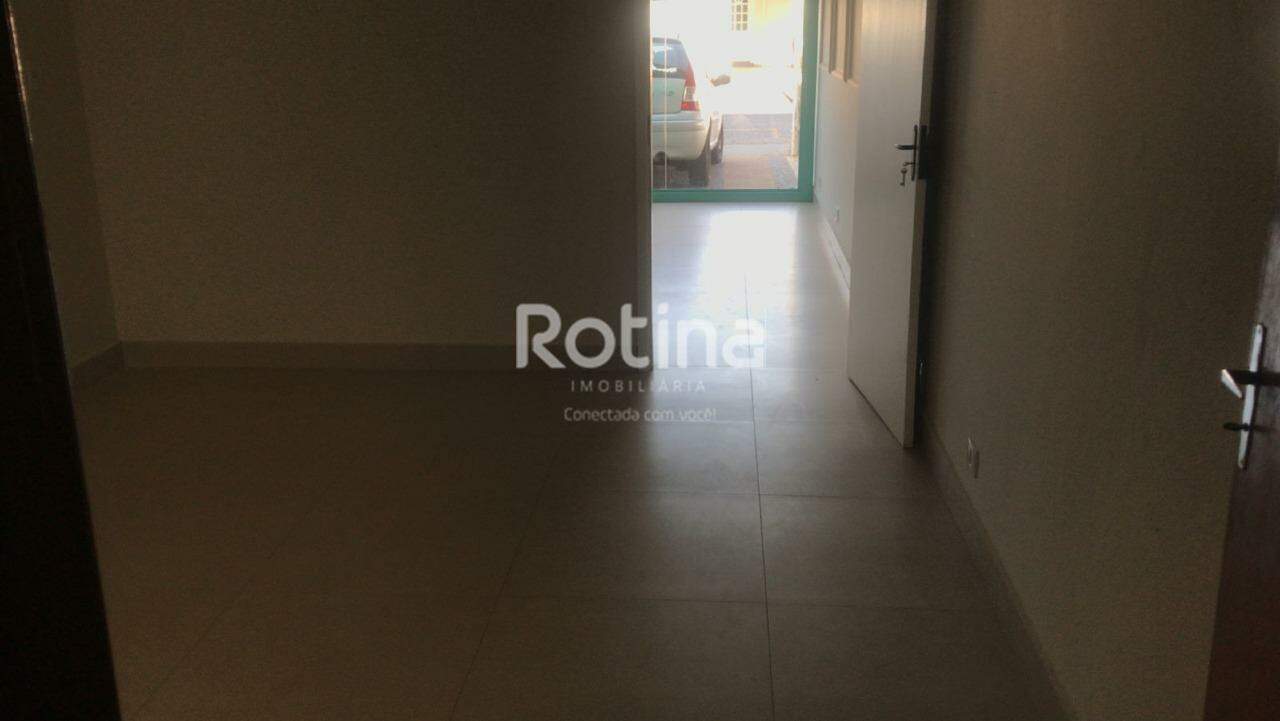 Loja para alugar, em Uberlândia no bairro Martins no valor de R$ 1.500,00 - Rotina Imobiliária: 