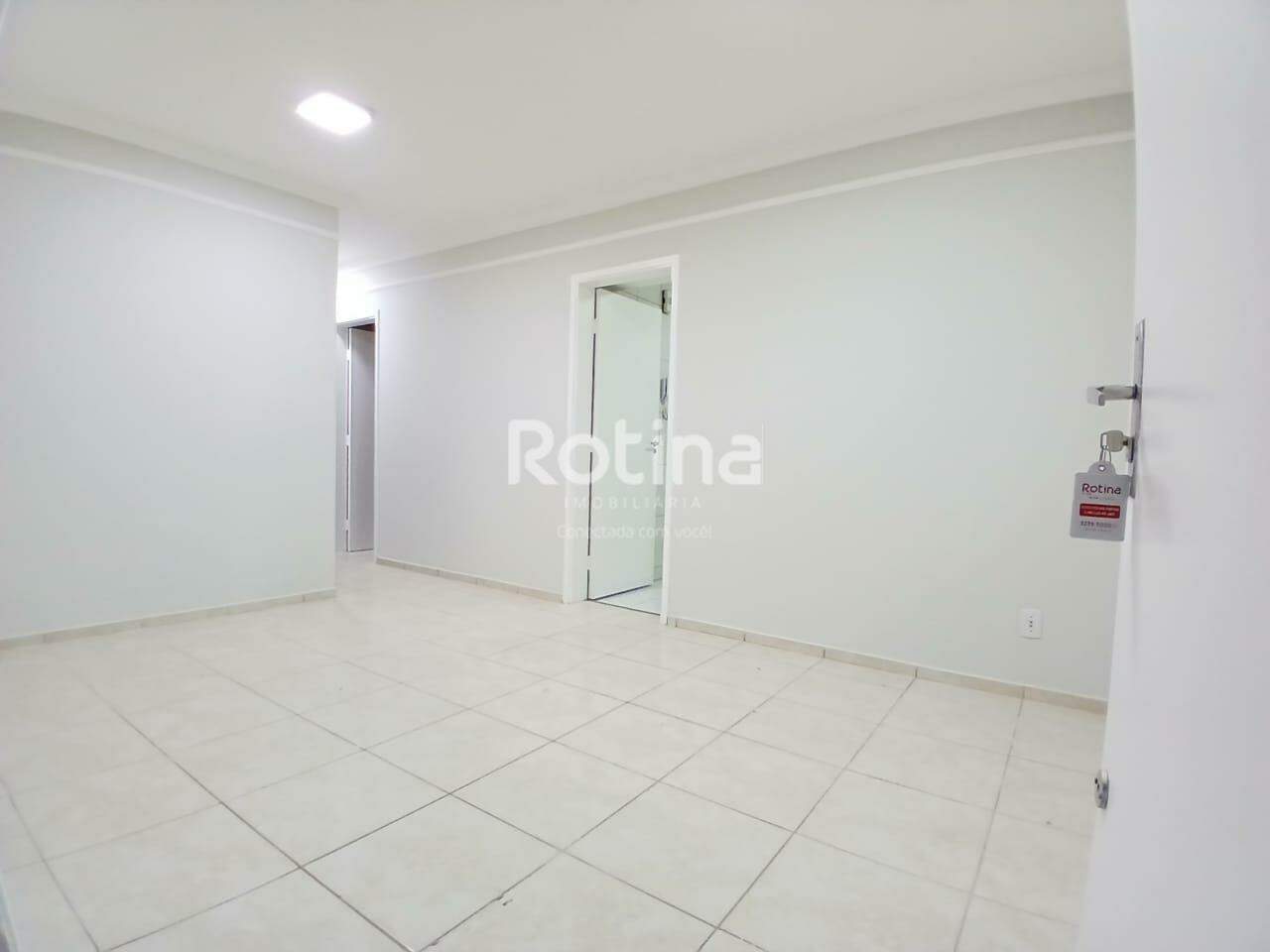 Apartamento para alugar, 3 quartos em Uberlândia no bairro Brasil no valor de R$ 2.000,00 - Rotina Imobiliária: 