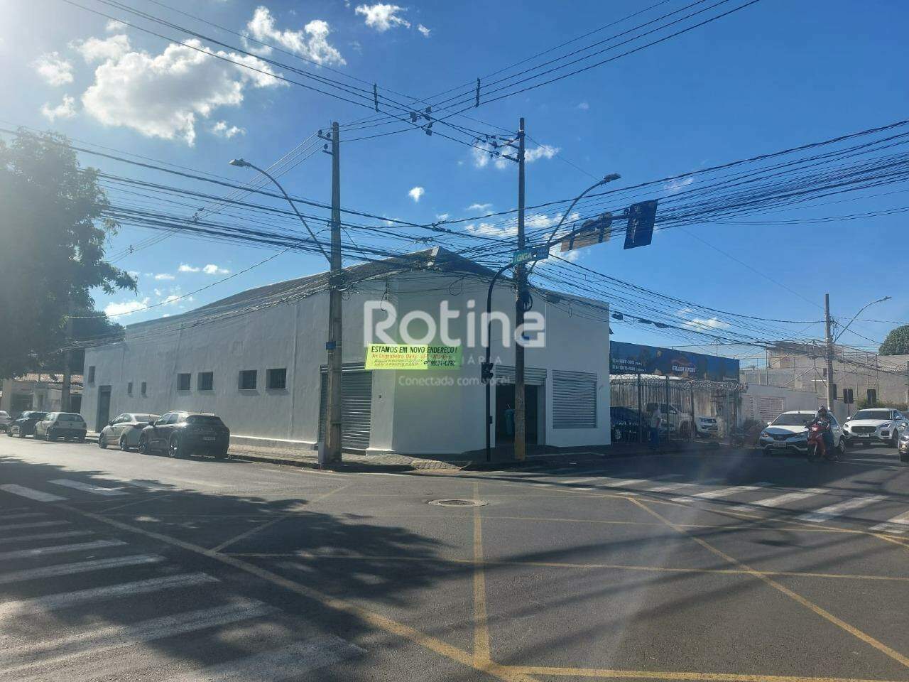 Loja para alugar, em Uberlândia no bairro Nossa Senhora Aparecida no valor de R$ 9.000,00 - Rotina Imobiliária: 