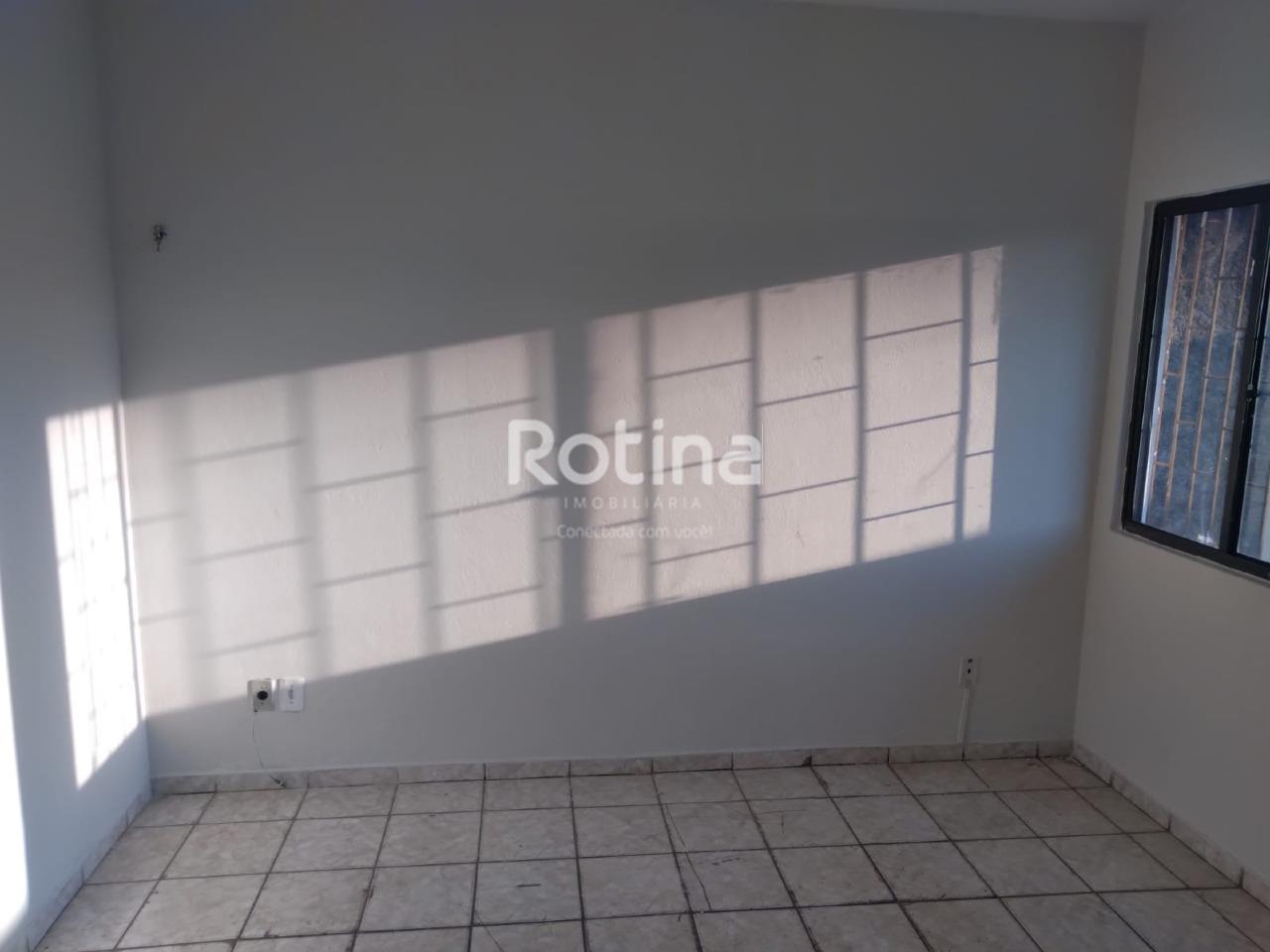 Casa para alugar, 2 quartos em Uberlândia no bairro Pacaembu no valor de R$ 1.200,00 - Rotina Imobiliária: 