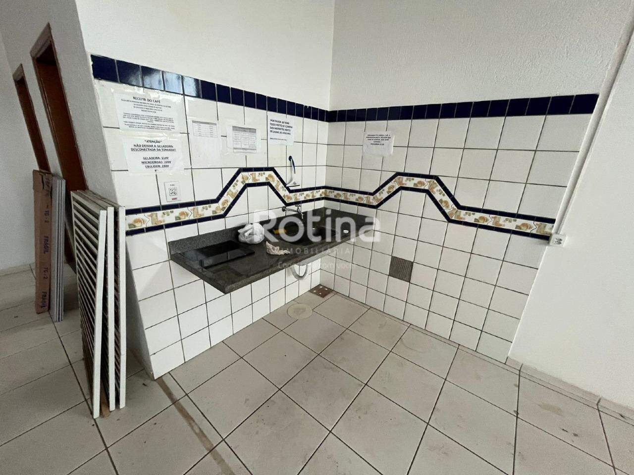 Loja para alugar, em Uberlândia no bairro Nossa Senhora Aparecida no valor de R$ 18.000,00 - Rotina Imobiliária: 