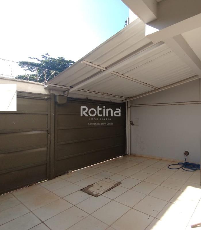 Casa para alugar, 1 quarto em Uberlândia no bairro Copacabana no valor de R$ 1.500,00 - Rotina Imobiliária: 
