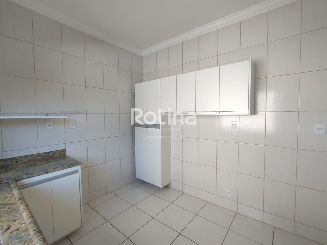 Casa para alugar, 1 quarto em Uberlândia no bairro Copacabana no valor de R$ 1.500,00 - Rotina Imobiliária: 