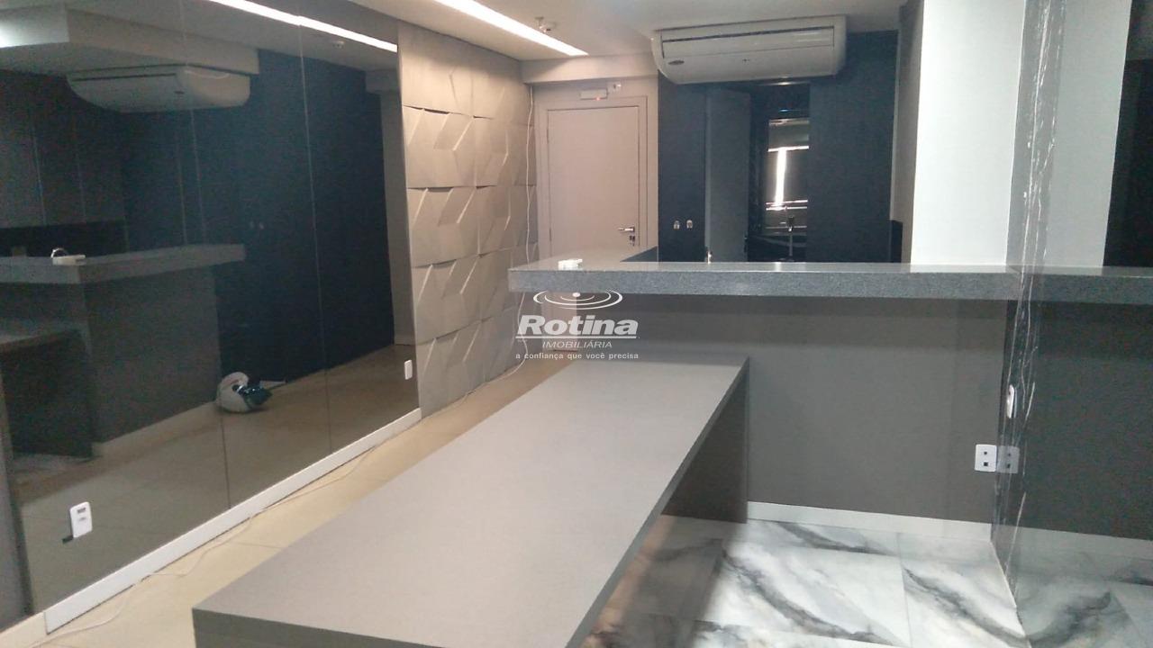 Sala para alugar, em Uberlândia no bairro Brasil no valor de R$ 2.200,00 - Rotina Imobiliária: 