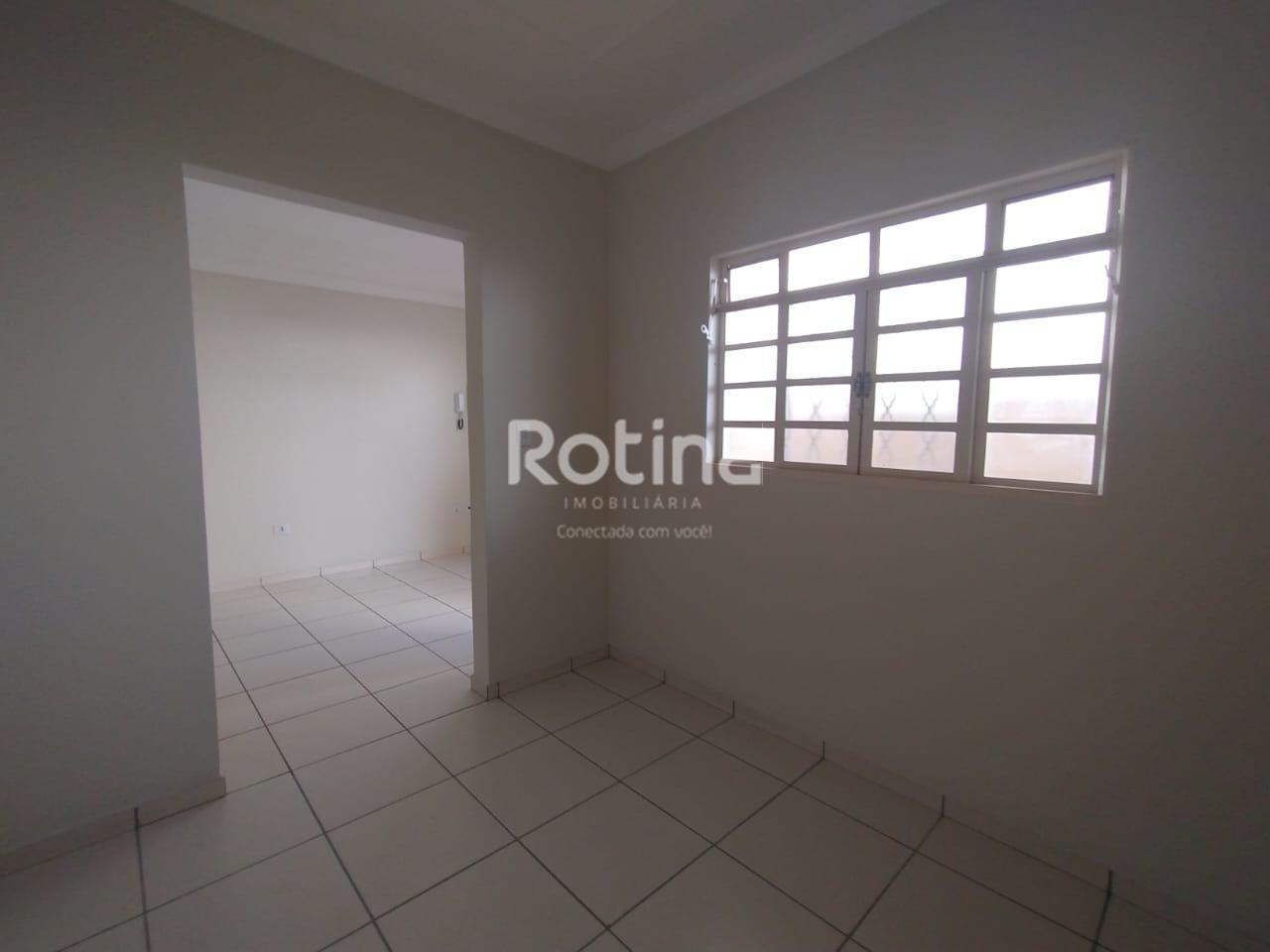 Casa para alugar, 2 quartos em Uberlândia no bairro Copacabana no valor de R$ 2.500,00 - Rotina Imobiliária: 