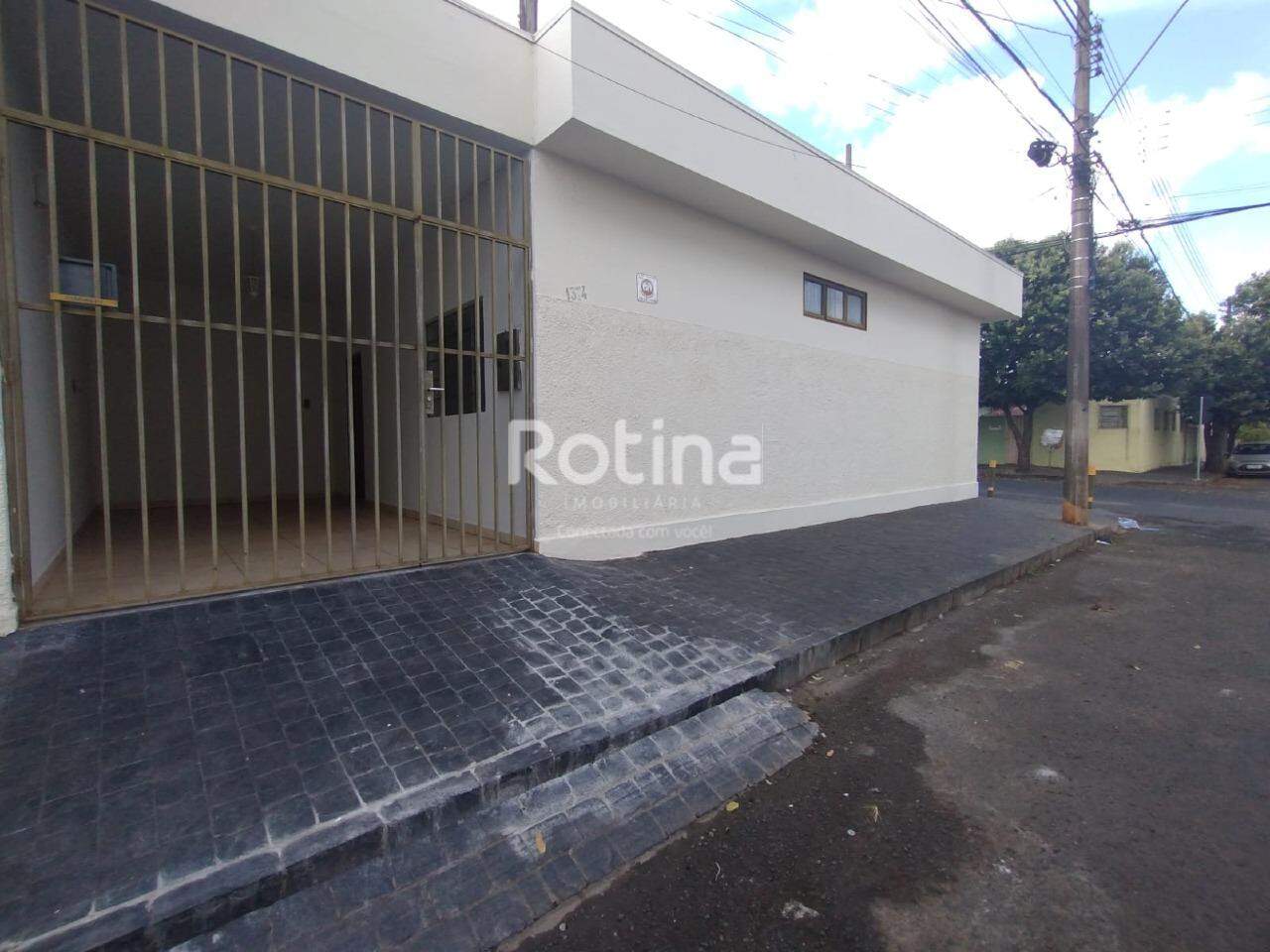 Casa para alugar, 2 quartos em Uberlândia no bairro Brasil no valor de R$ 1.200,00 - Rotina Imobiliária: 
