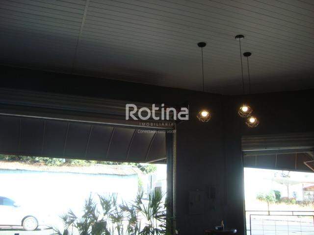 Galpão para alugar, em Uberlândia no bairro Martins no valor de R$ 4.200,00 - Rotina Imobiliária: 