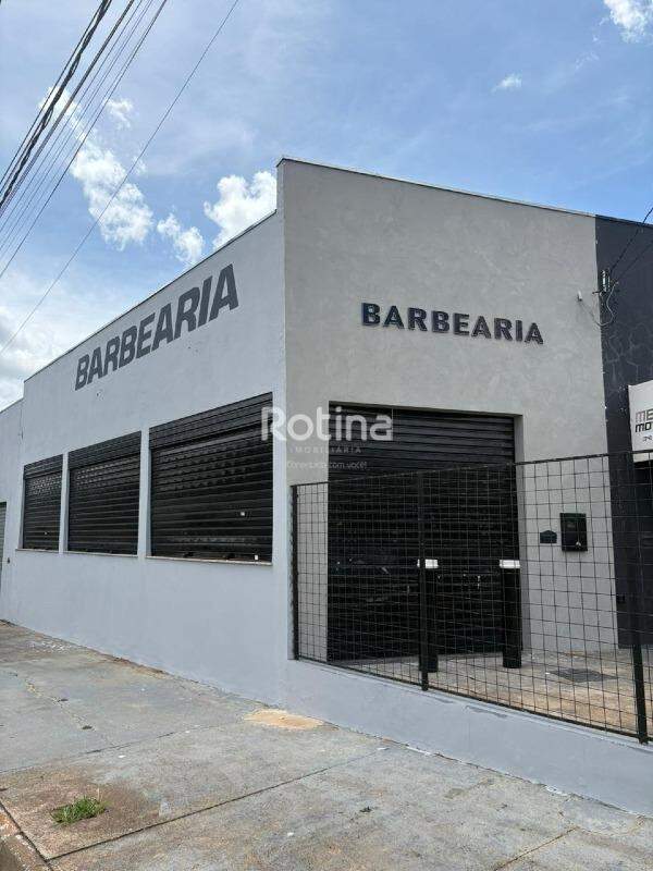 Loja para alugar, em Uberlândia no bairro Loteamento Monte Hebron no valor de R$ 2.700,00 - Rotina Imobiliária: 