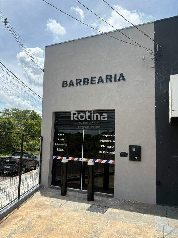Loja para alugar, em Uberlândia no bairro Loteamento Monte Hebron no valor de R$ 2.700,00 - Rotina Imobiliária: 