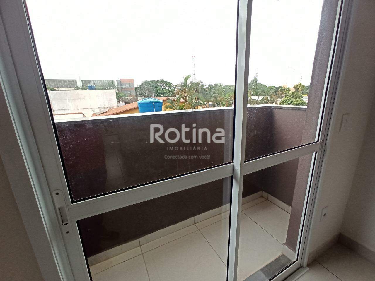 Apartamento para alugar, 2 quartos em Uberlândia no bairro Umuarama no valor de R$ 1.800,00 - Rotina Imobiliária: 