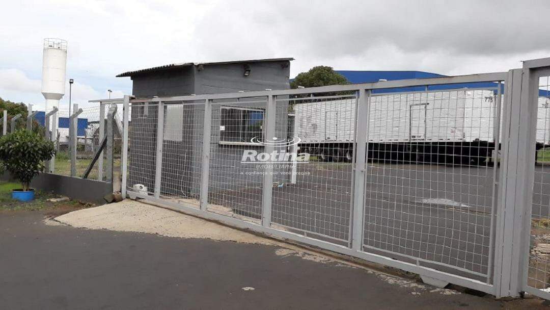 Galpão para alugar, em Uberlândia no bairro Distrito Industrial no valor de R$ 52.000,00 - Rotina Imobiliária: 