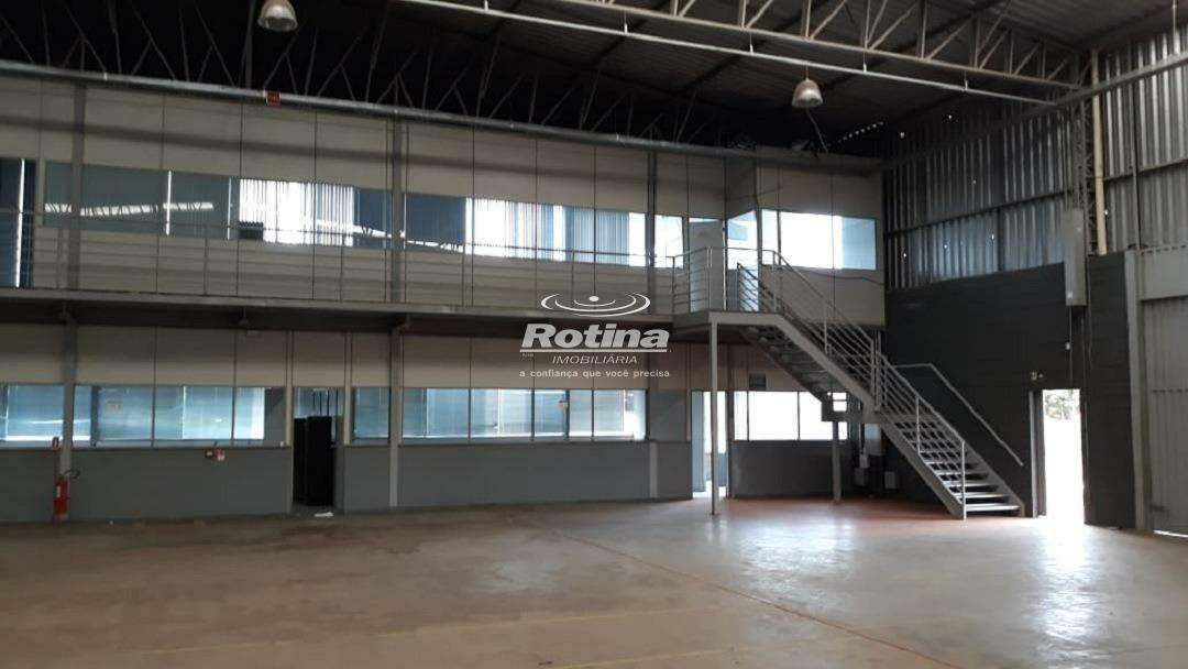Galpão para alugar, em Uberlândia no bairro Distrito Industrial no valor de R$ 52.000,00 - Rotina Imobiliária: 
