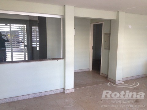Sala para alugar, em Uberlândia no bairro Centro no valor de R$ 5.000,00 - Rotina Imobiliária: 0534182d.jpg