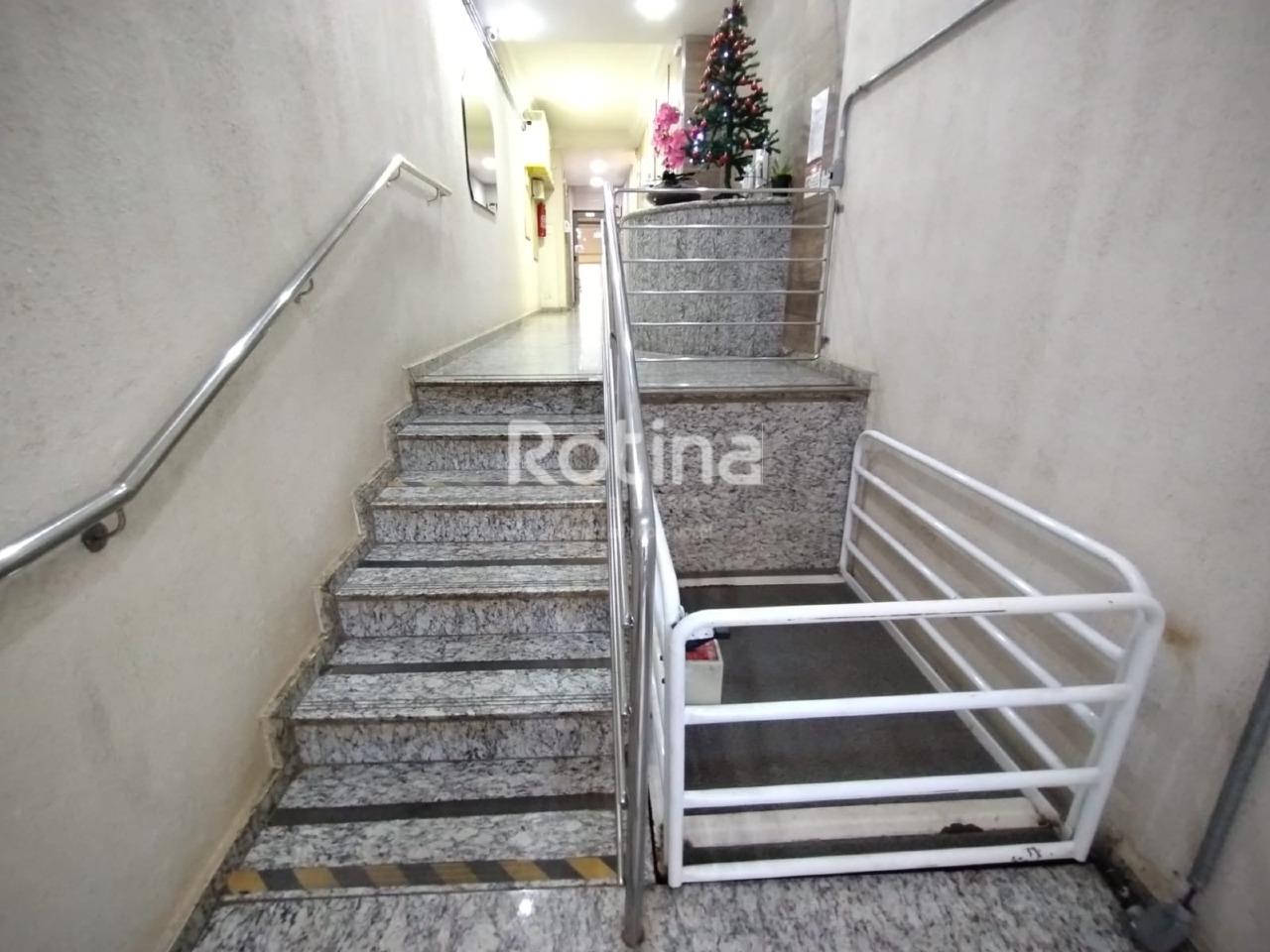 Apartamento para alugar, 3 quartos em Uberlândia no bairro Centro no valor de R$ 1.400,00 - Rotina Imobiliária: 