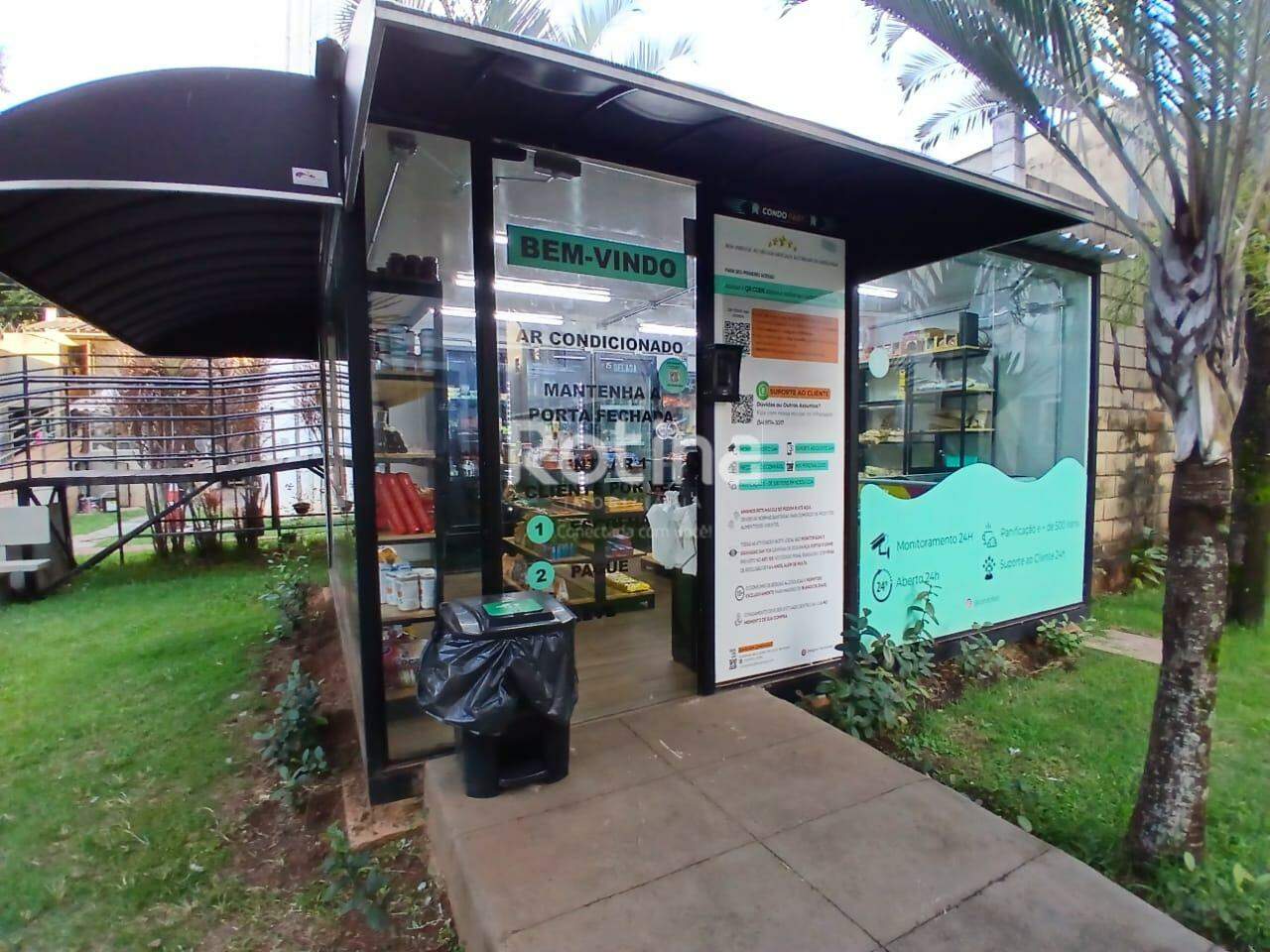 Apartamento para alugar, 2 quartos em Uberlândia no bairro Chacaras Tubalina e Quartel no valor de R$ 1.000,00 - Rotina Imobiliária: 