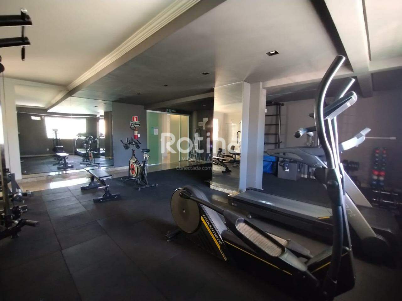 Apartamento para alugar, 3 quartos em Uberlândia no bairro Carajás no valor de R$ 4.100,00 - Rotina Imobiliária: 