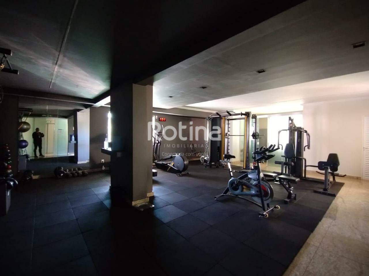 Apartamento para alugar, 3 quartos em Uberlândia no bairro Carajás no valor de R$ 4.100,00 - Rotina Imobiliária: 