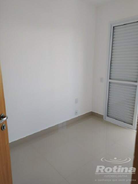 Apartamento para alugar, 2 quartos em Uberlândia no bairro Santa Mônica no valor de R$ 1.450,00 - Rotina Imobiliária: 0534893f.jpg