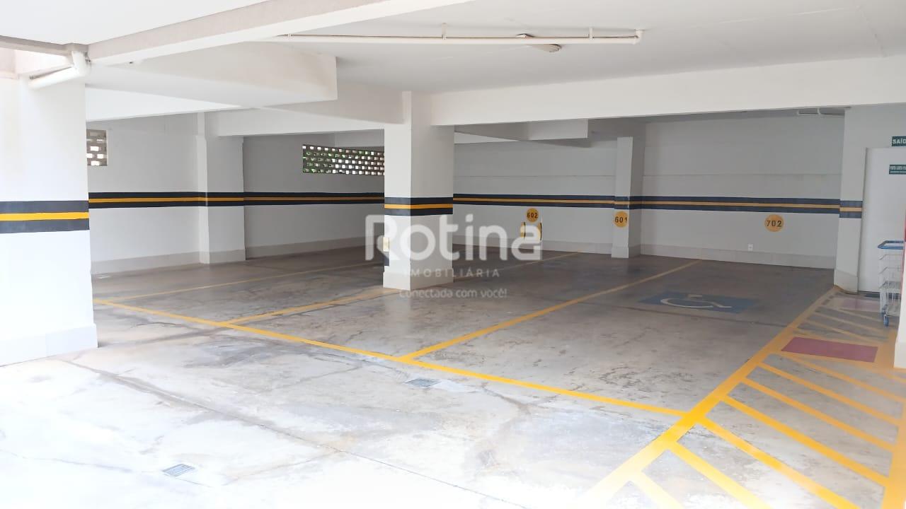 Apartamento para alugar, 2 quartos em Uberlândia no bairro Nossa Senhora Aparecida no valor de R$ 2.600,00 - Rotina Imobiliária: 