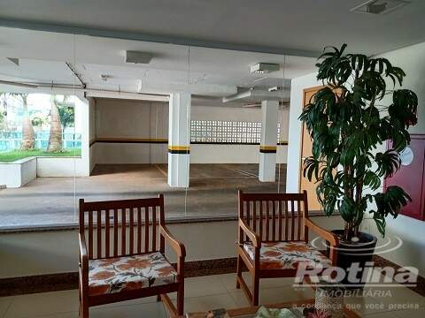Apartamento para alugar, 2 quartos em Uberlândia no bairro Copacabana no valor de R$ 4.000,00 - Rotina Imobiliária: 0535210a.jpg